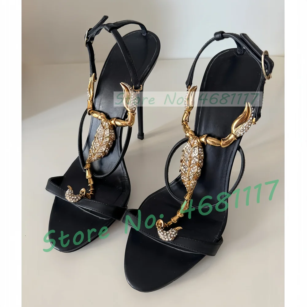 Black Leather Sandals With Gol - đánh giá và giá Crossfit Lady